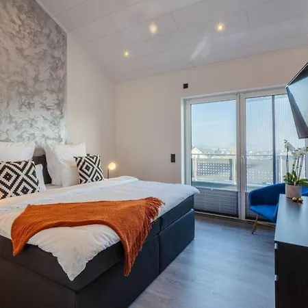 فيلة Modern Oasis Hottub, View, Gym *