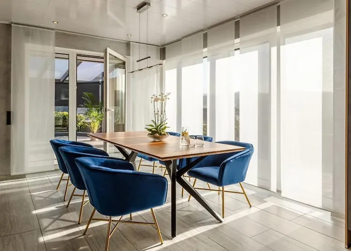 Modern Oasis Hottub, View, Gym וילה