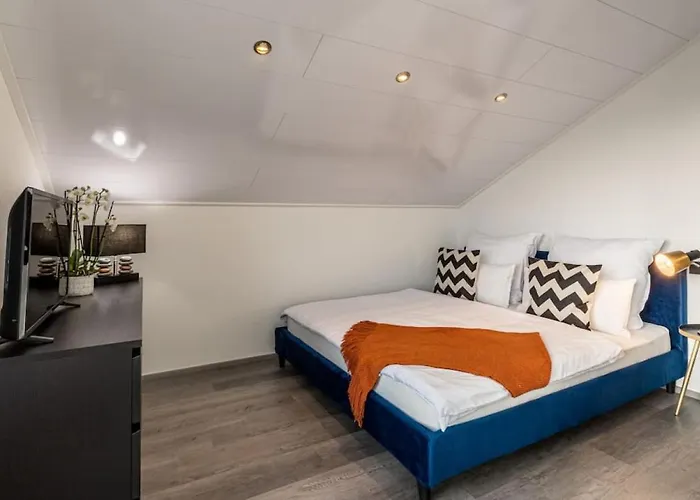 Modern Oasis Hottub, View, Gym וילה *